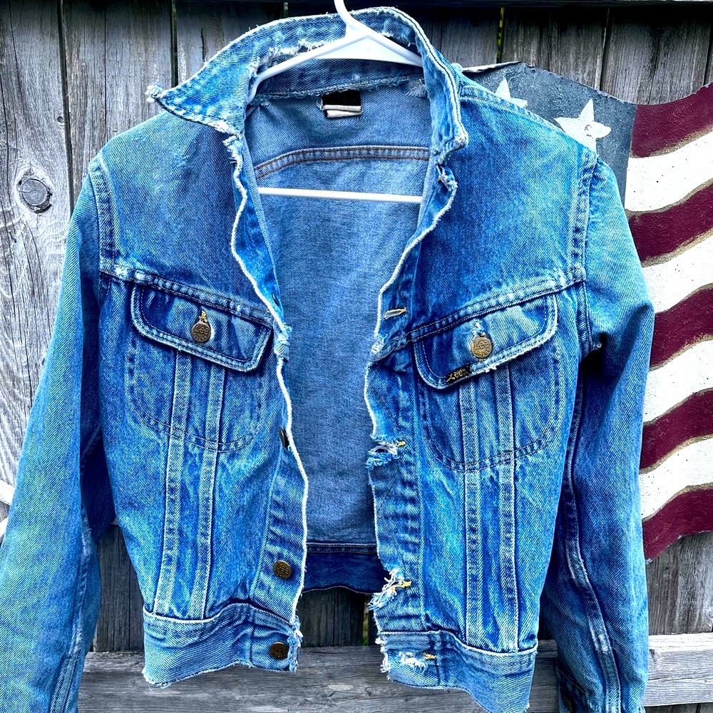 Vintage Lee brand distressed jacket s Xs-small